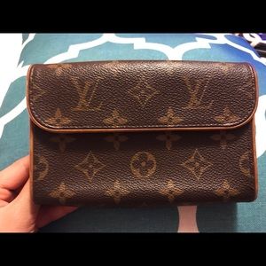 Authentic Louis Vuitton Florentine